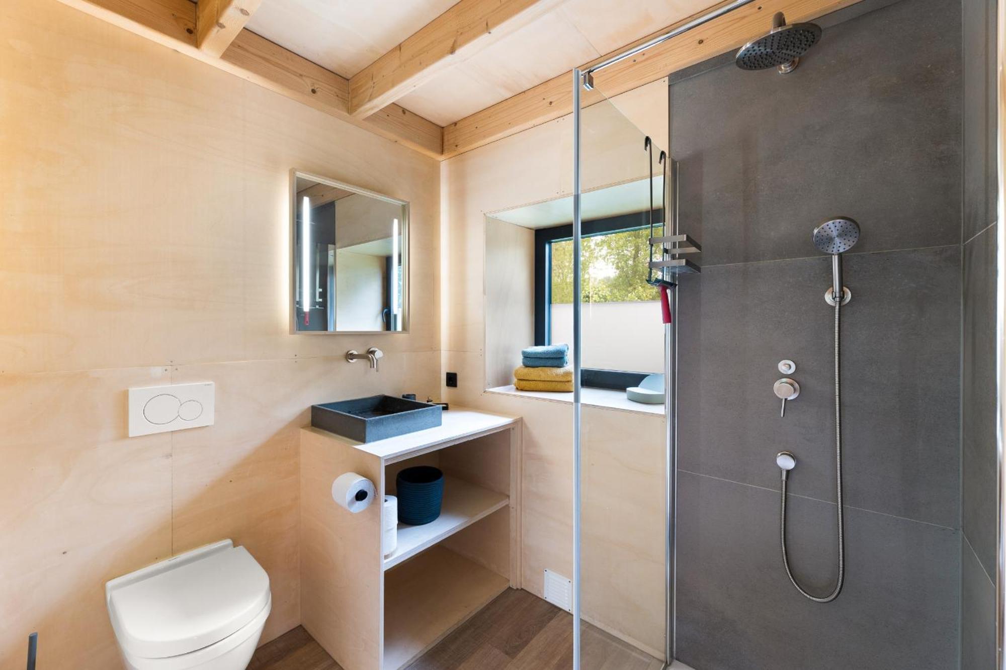 Romantisch Huisje Met Houtkachel & Airco Op 2,5Km Van Zee 그로데 외부 사진