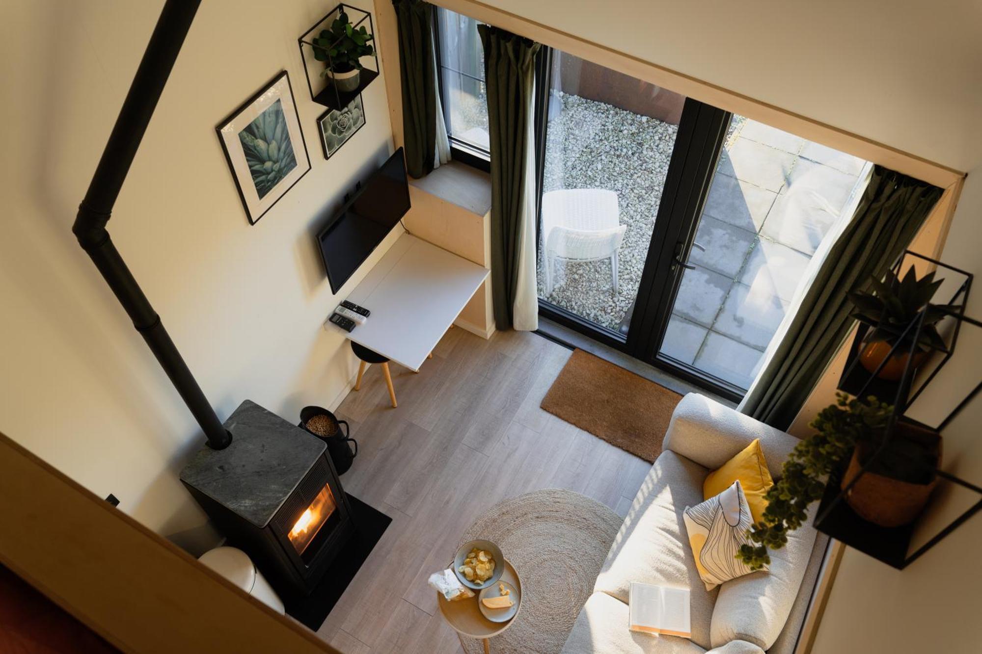 Romantisch Huisje Met Houtkachel & Airco Op 2,5Km Van Zee 그로데 외부 사진
