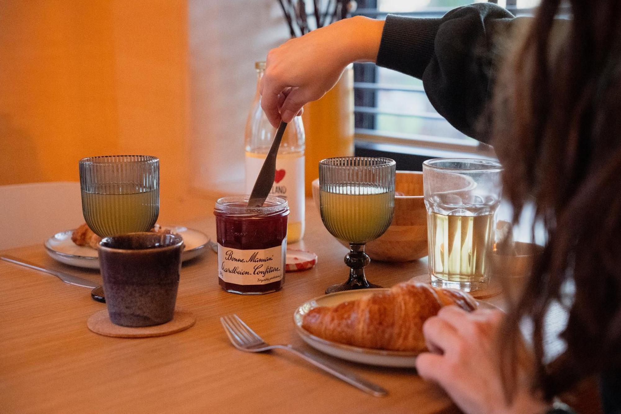 Romantisch Huisje Met Houtkachel & Airco Op 2,5Km Van Zee 그로데 외부 사진